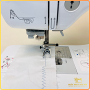 Máy May Mini Nhật Bản Đa Chức Năng Brother A80